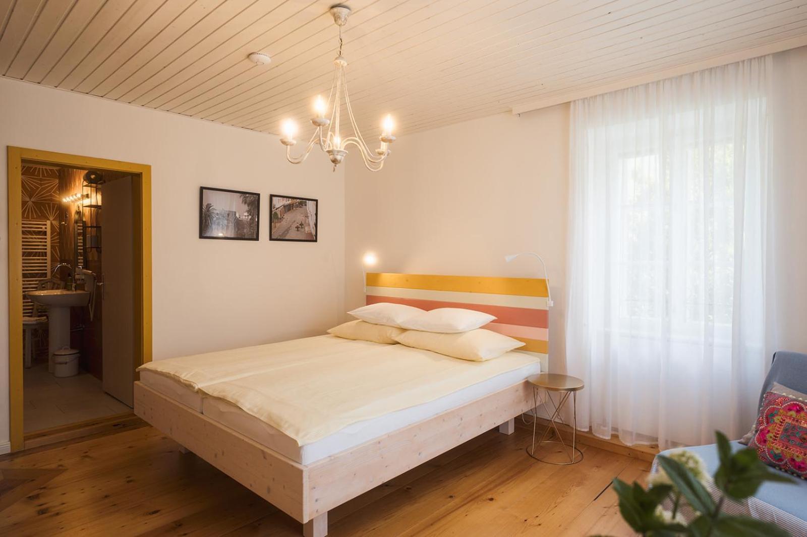 Wanderlust Boutique Rooms Бад-Гойзерн Номер фото